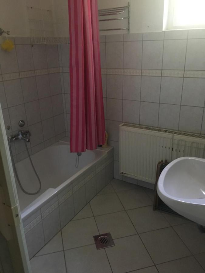 Fonix Apartman Apartment Keszthely Exterior photo